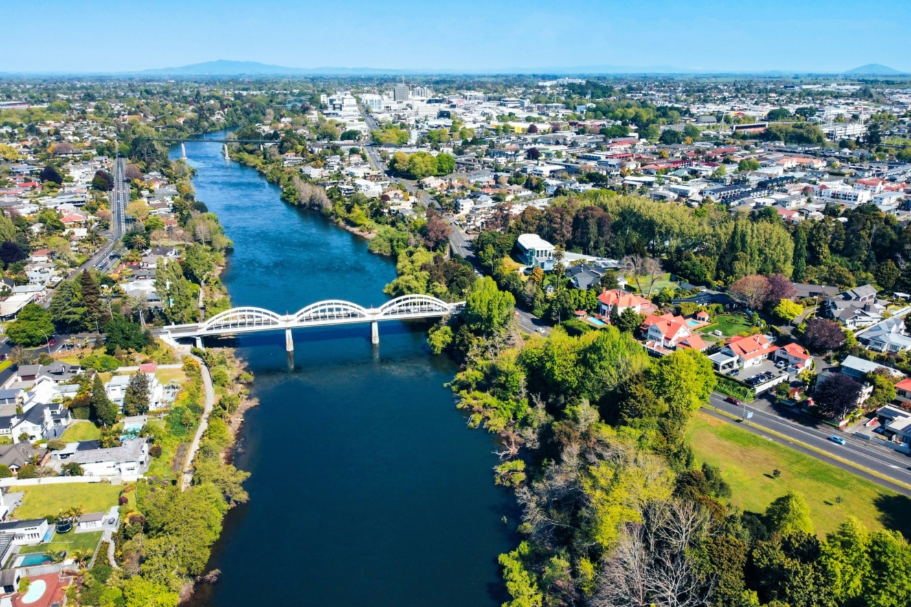 Josh tere r Cw l Dnz hs unsplash