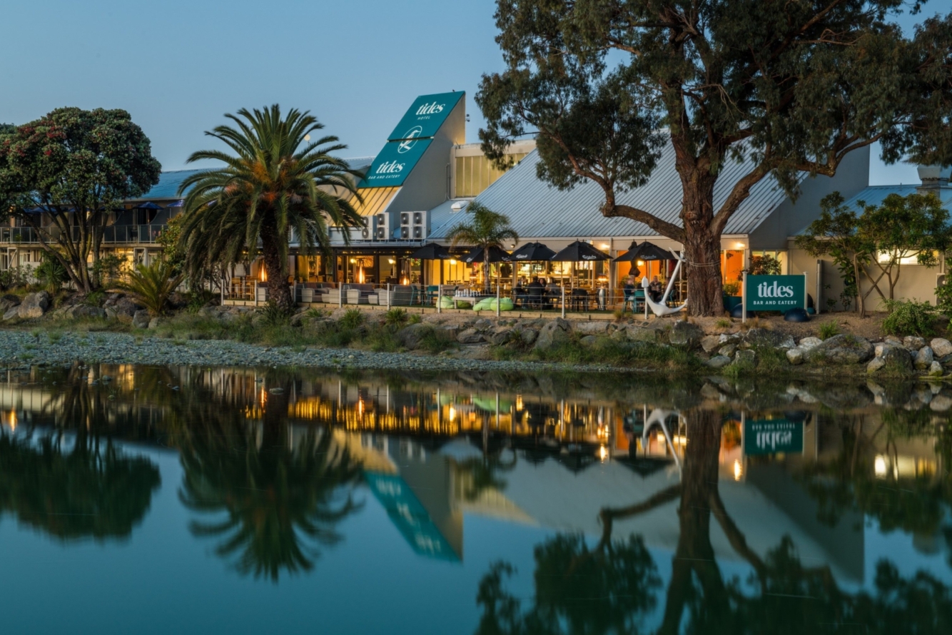 Tides Eatery