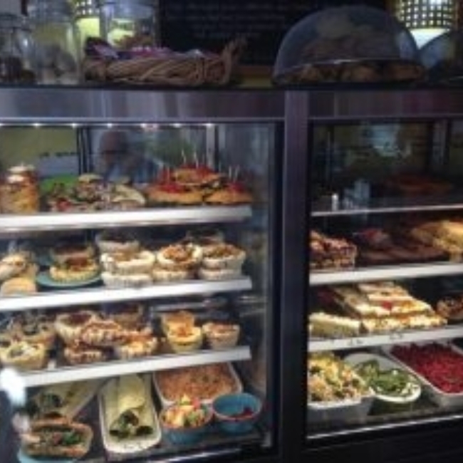 Cafe Telephonique cabinet 300x225