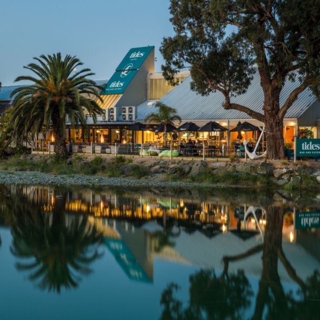 Tides Eatery